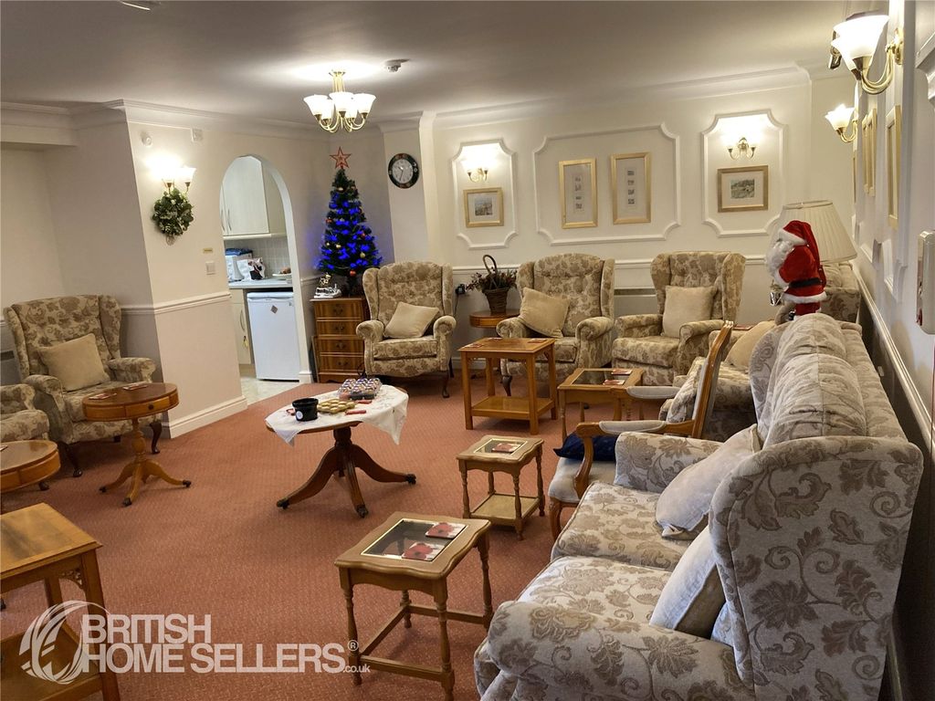 Property photo 3 of 19 Picture No. 10