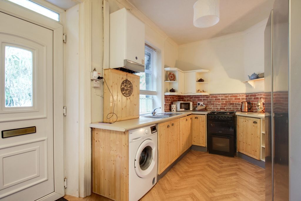 Property photo 2 of 22 3A