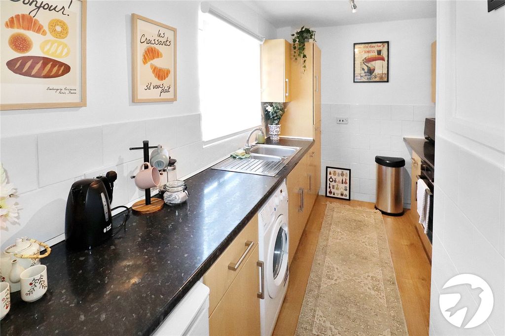 Property photo 3 of 11 Picture No. 09