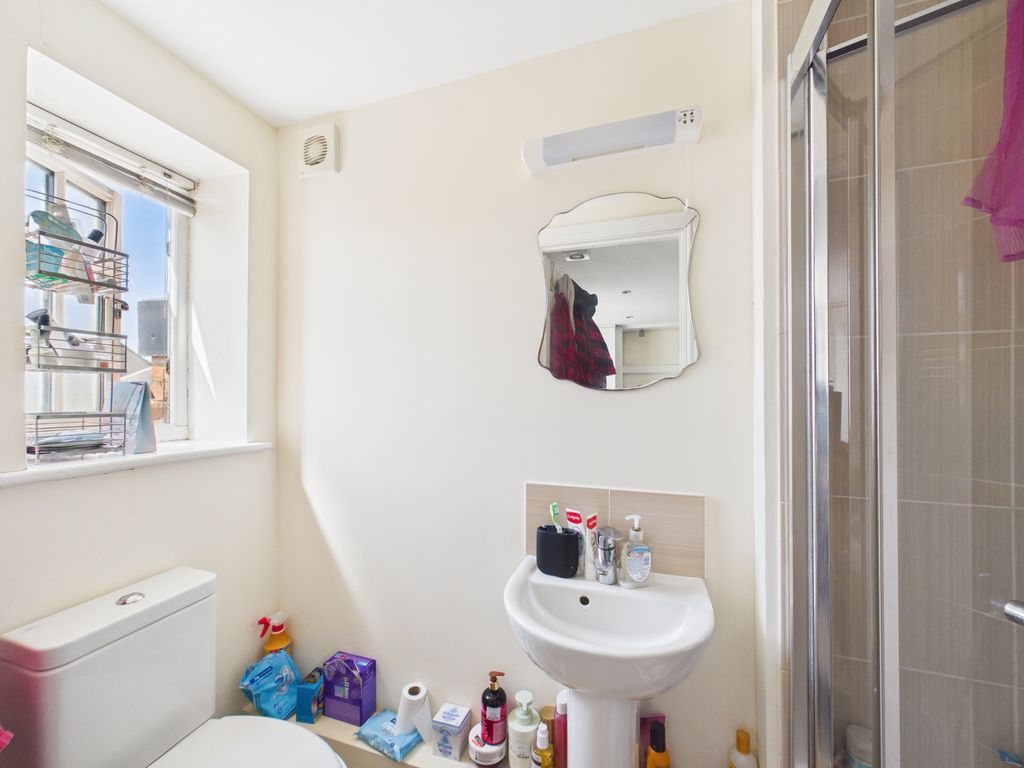 Property photo 2 of 4