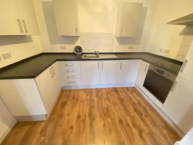 Property photo 3 of 11 Chard10.Jpg