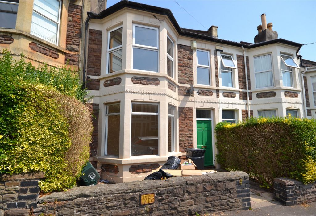 Property photo 1 of 13 External