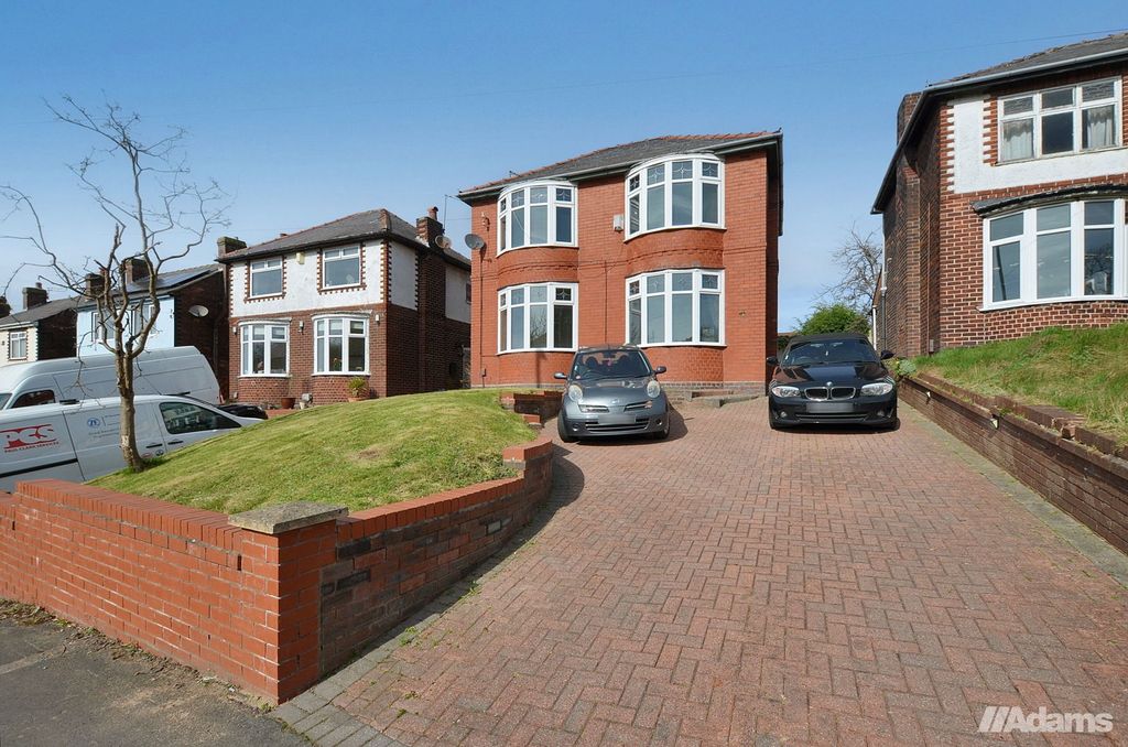 Property photo 1 of 37