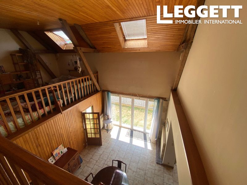 Property photo 3 of 10