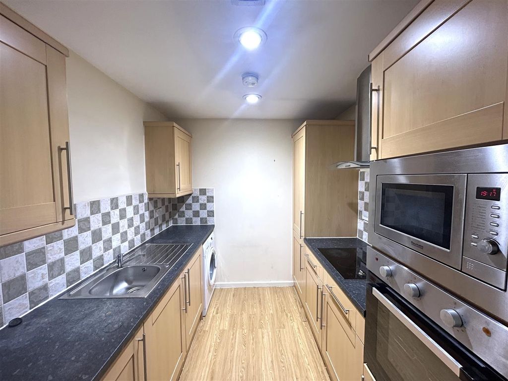 Property photo 3 of 8 Img_1550.Jpg