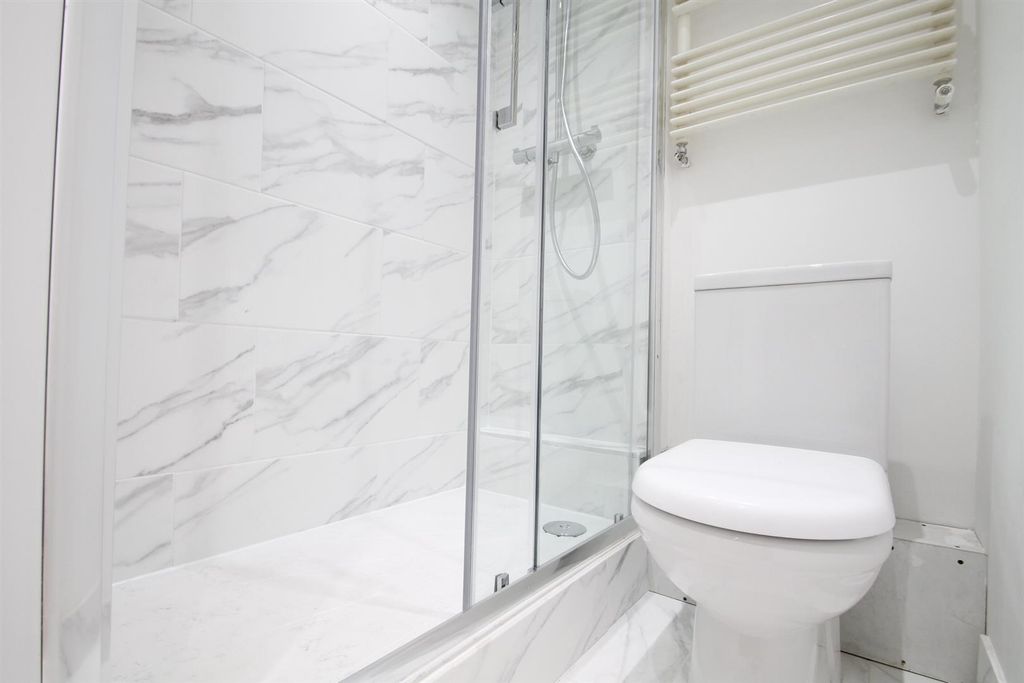 Property photo 3 of 3