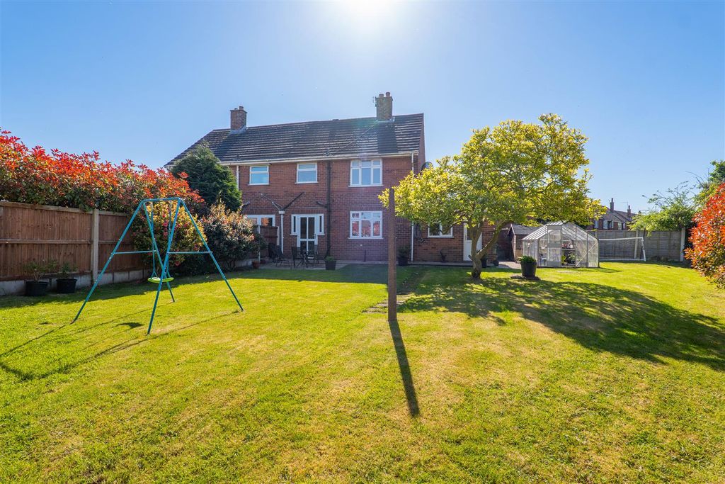 Property photo 1 of 29 Rear Garden