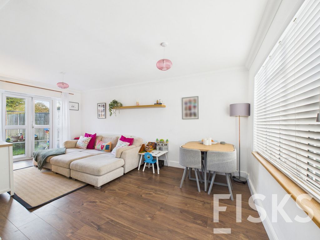 Property photo 3 of 15