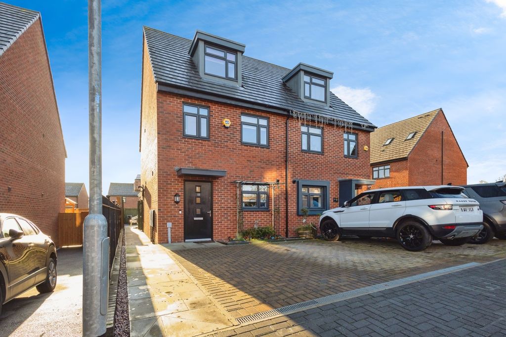 Property photo 2 of 26 Front