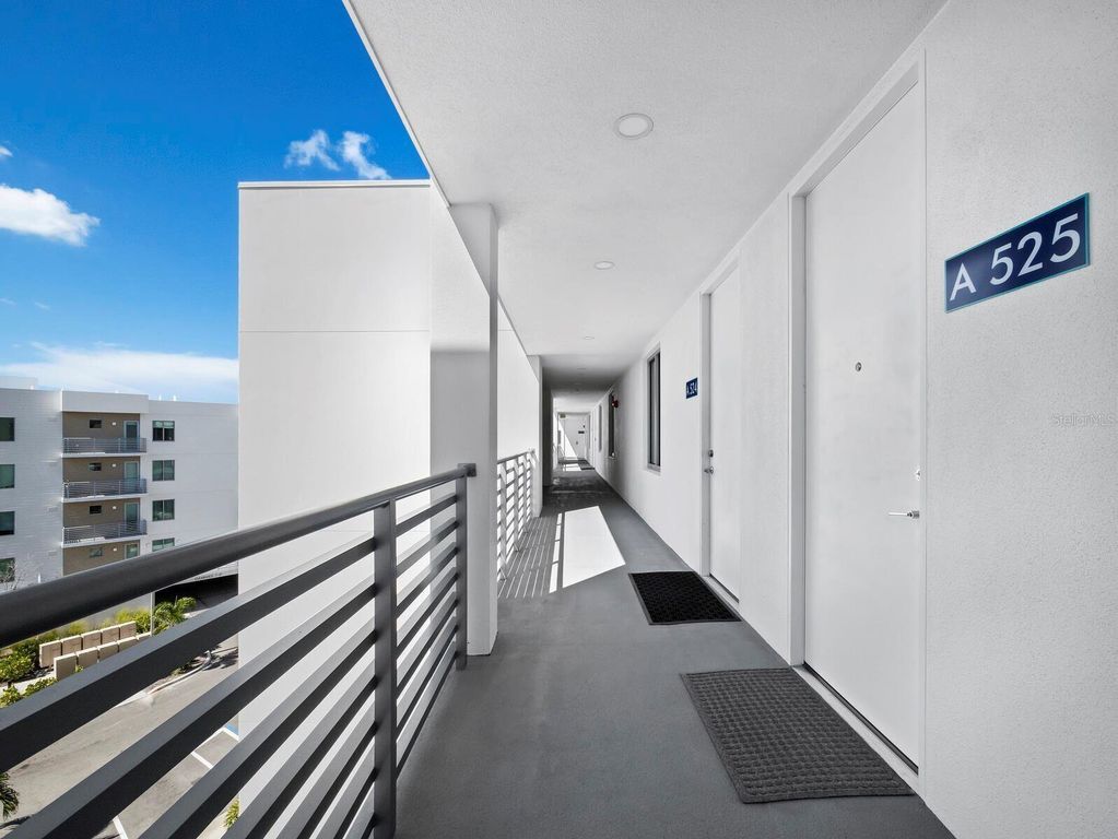 Property photo 3 of 19 <Alttext/>