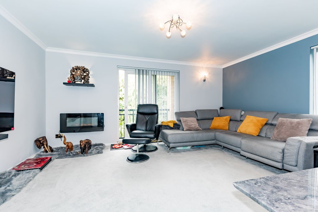 Property photo 3 of 8 Living Room