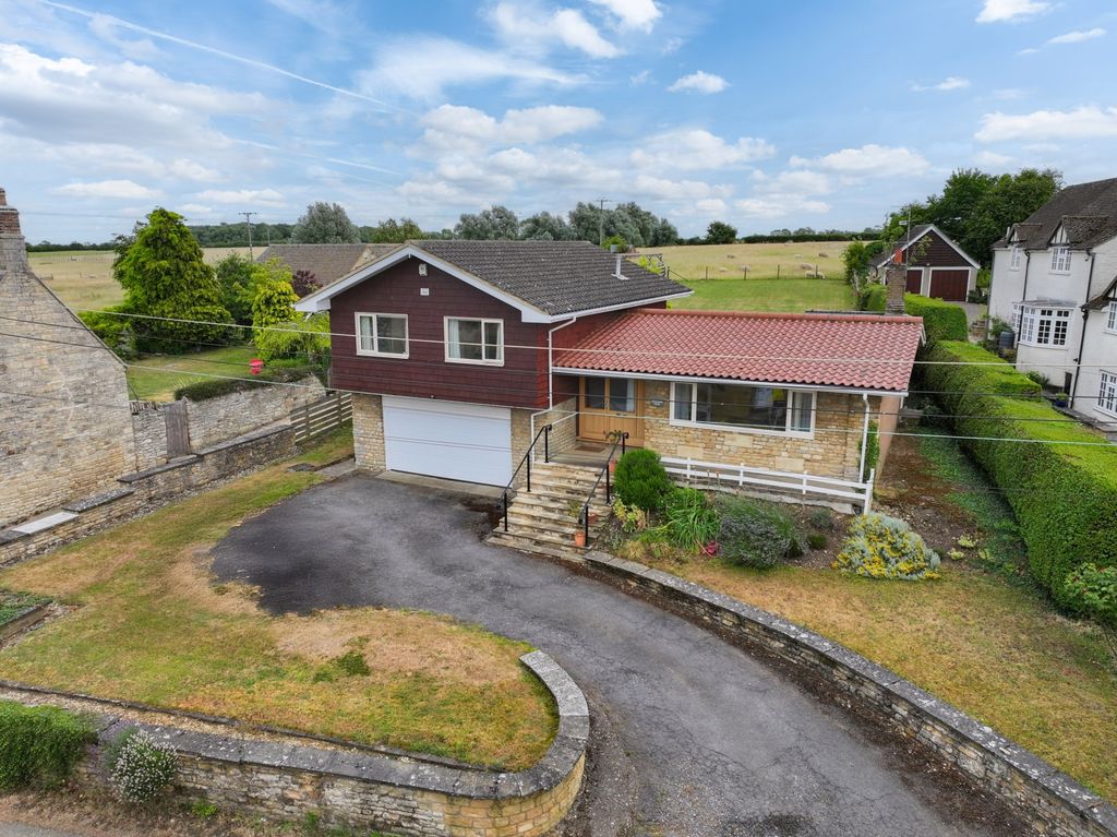 Property photo 1 of 29 Front Aspect