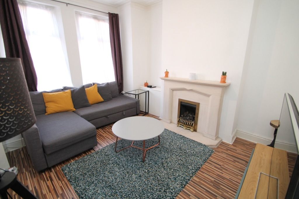 Property photo 2 of 13