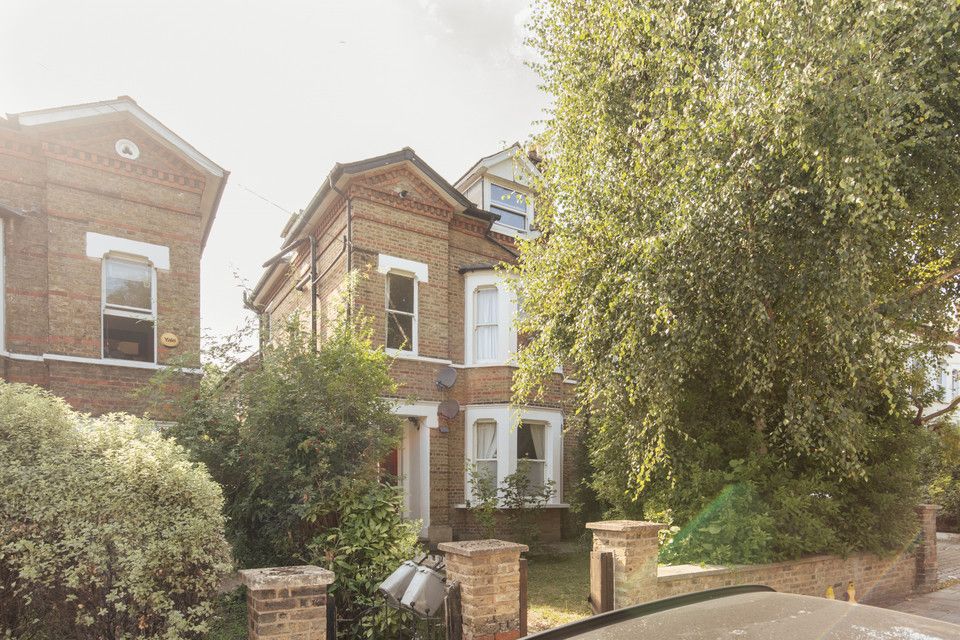Property photo 1 of 20