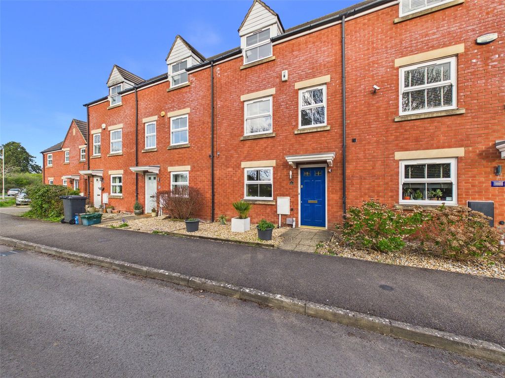 Property photo 1 of 16 Picture No. 02