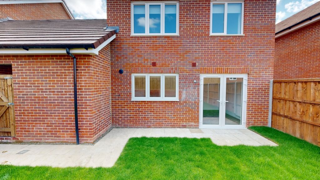 Property photo 3 of 10 Photo