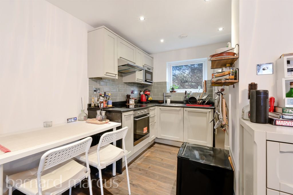 Property photo 3 of 9