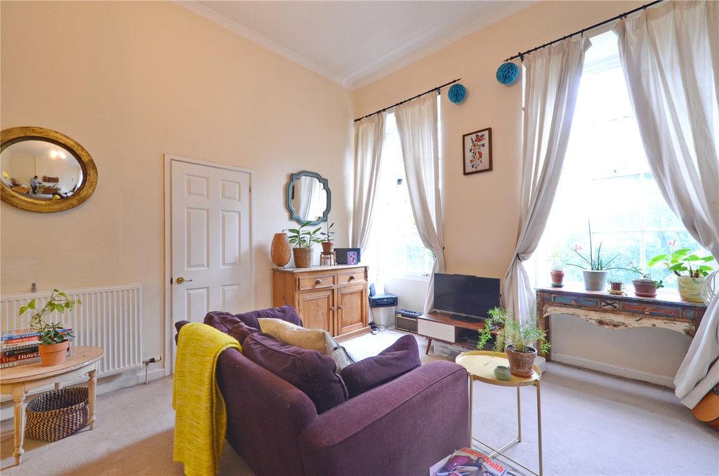Property photo 3 of 16 Picture No. 07