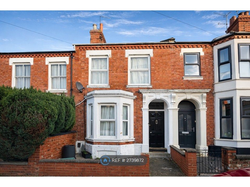 Property photo 1 of 11 Outside