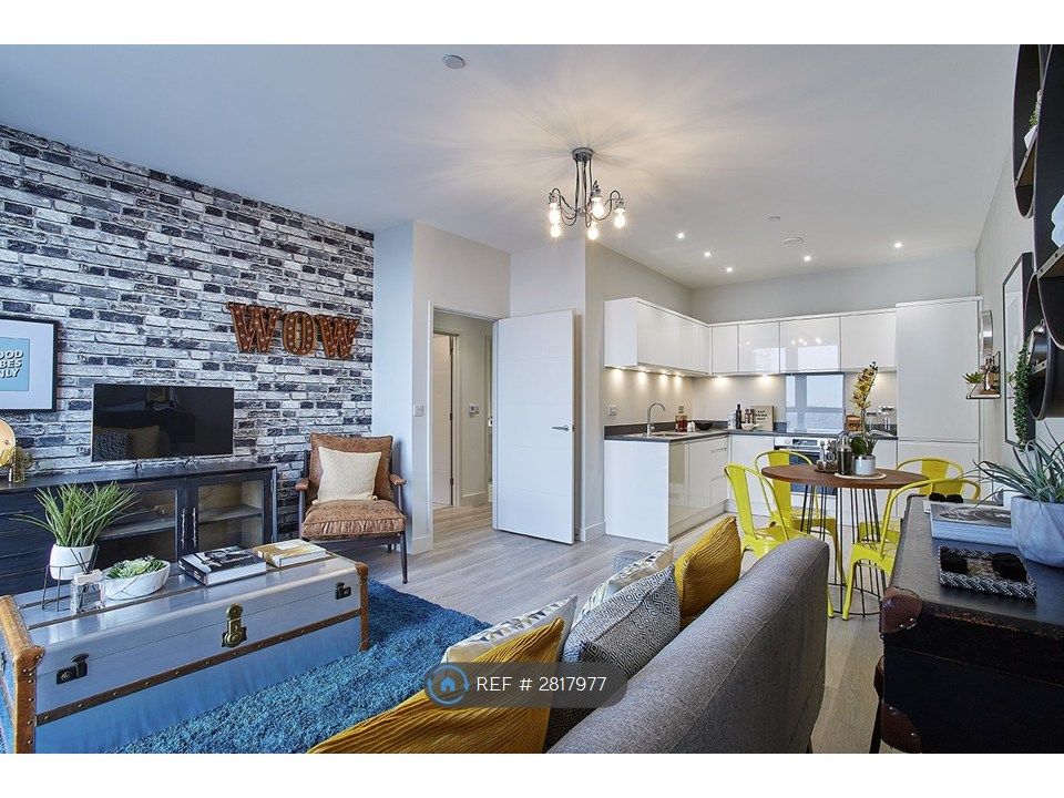 Property photo 1 of 12 Living Area