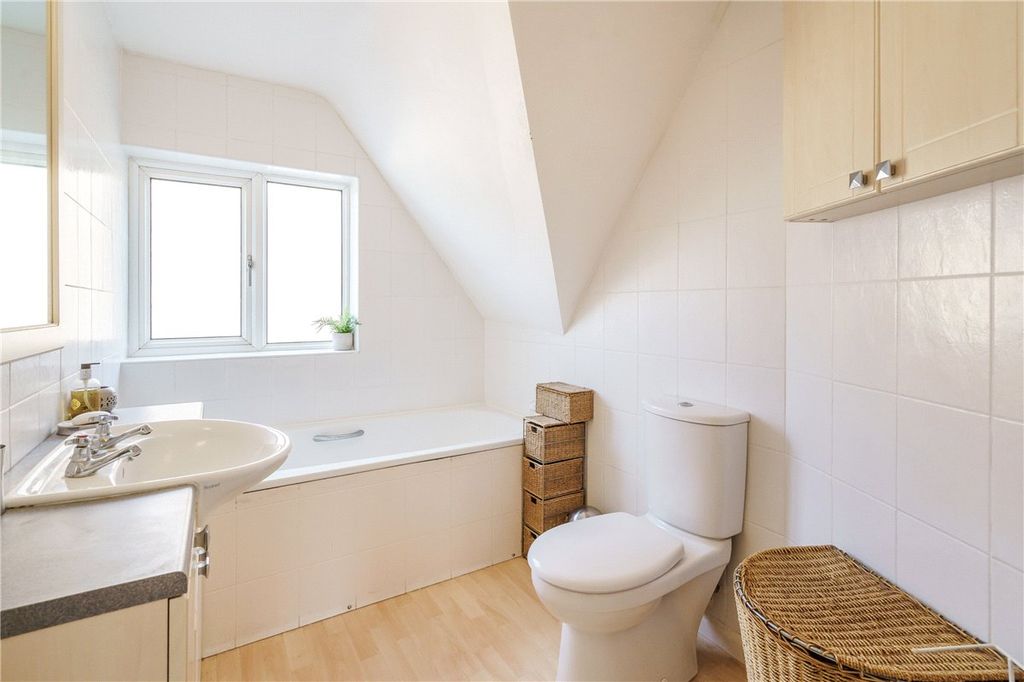 Property photo 3 of 10 Picture No. 06