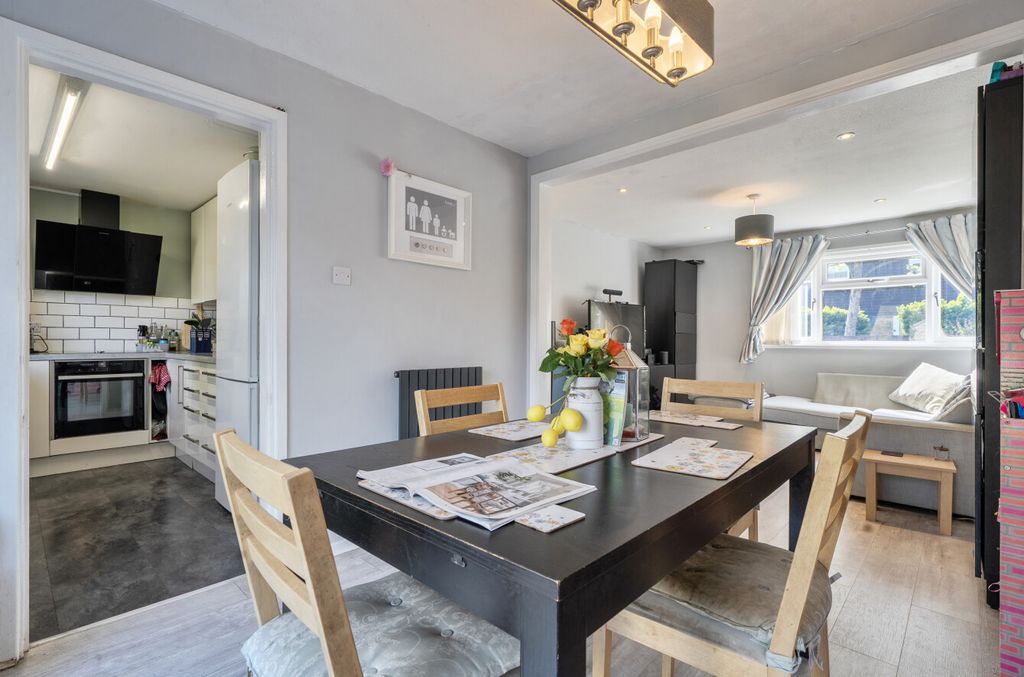 Property photo 3 of 21 1459786-10-6A1078...