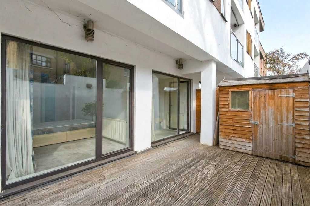 Property photo 3 of 12 Picture No. 36