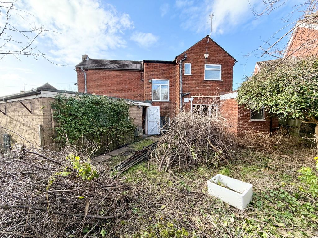 Property photo 2 of 14