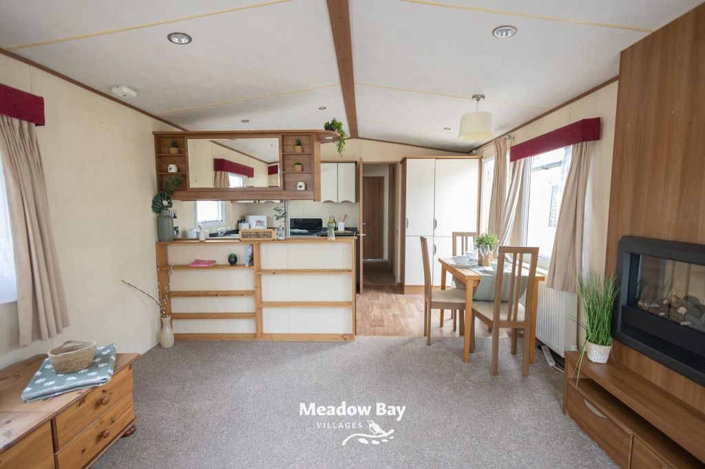 Property photo 2 of 18 Abi St David Gl 3