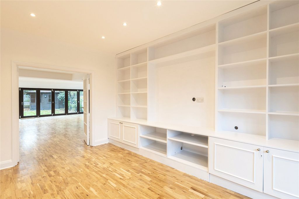 Property photo 3 of 17 Picture No. 20