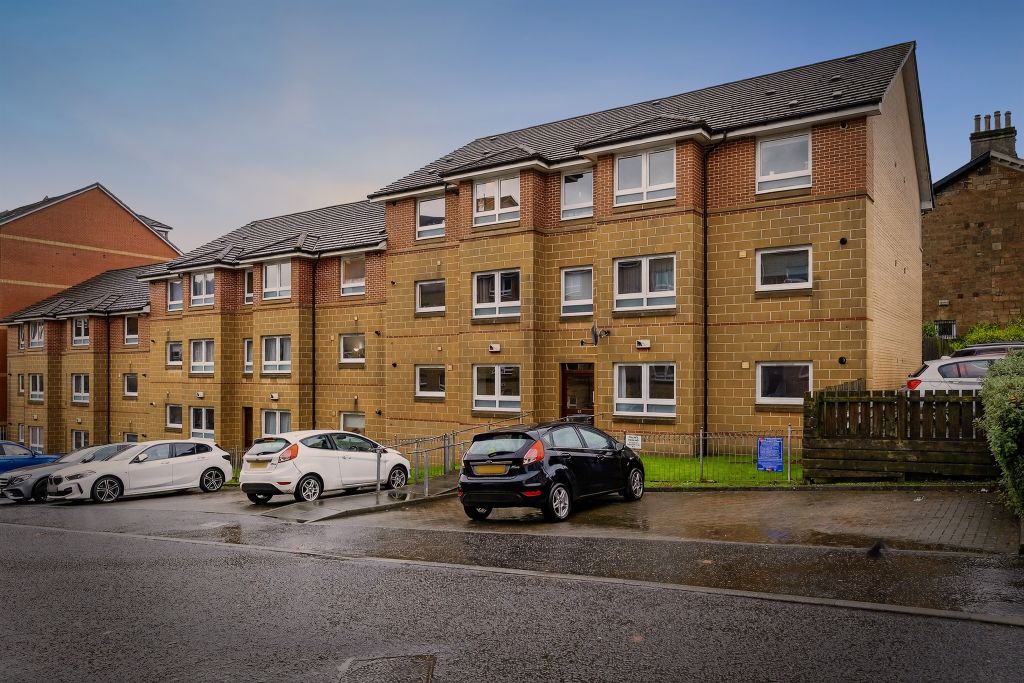 Property photo 2 of 19