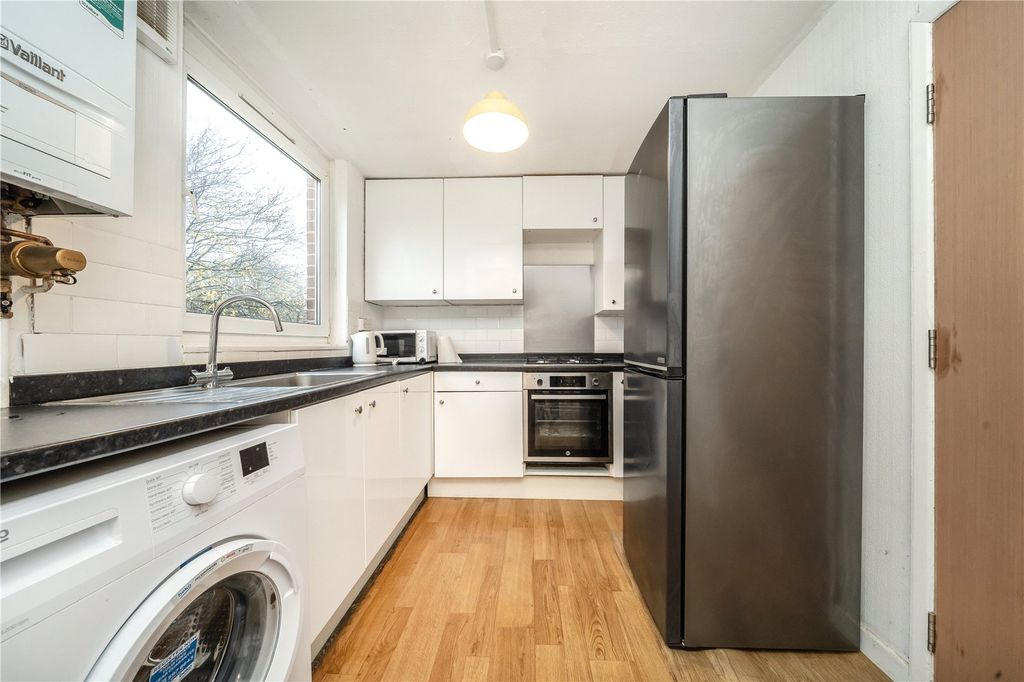 Property photo 1 of 12 Picture No. 03