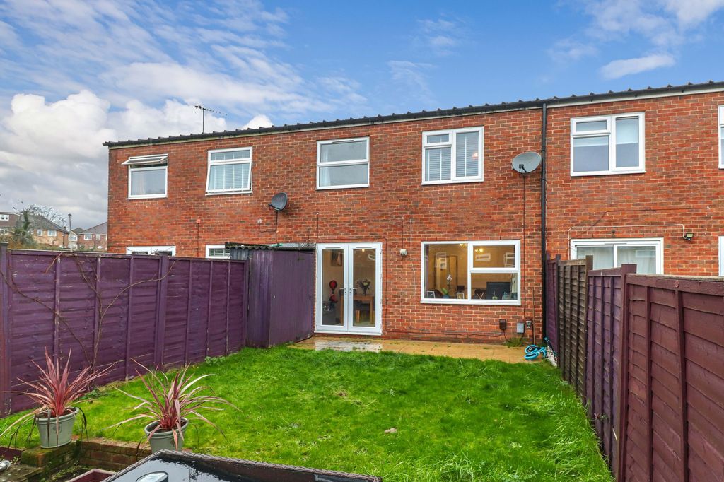 Property photo 1 of 20