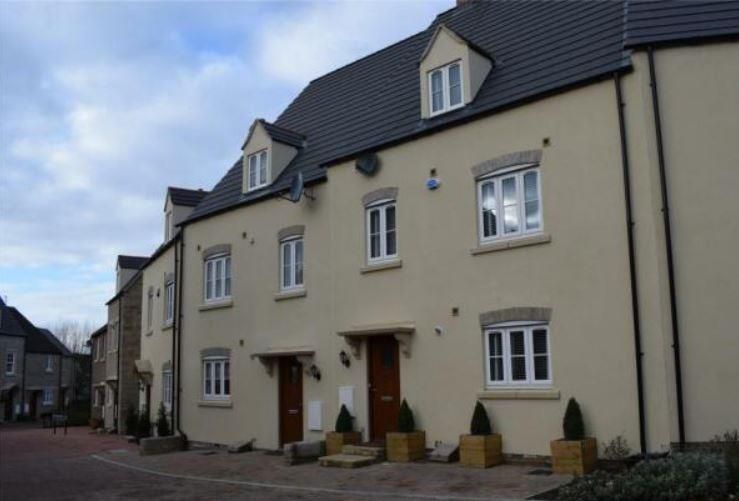 Property photo 1 of 1 Front