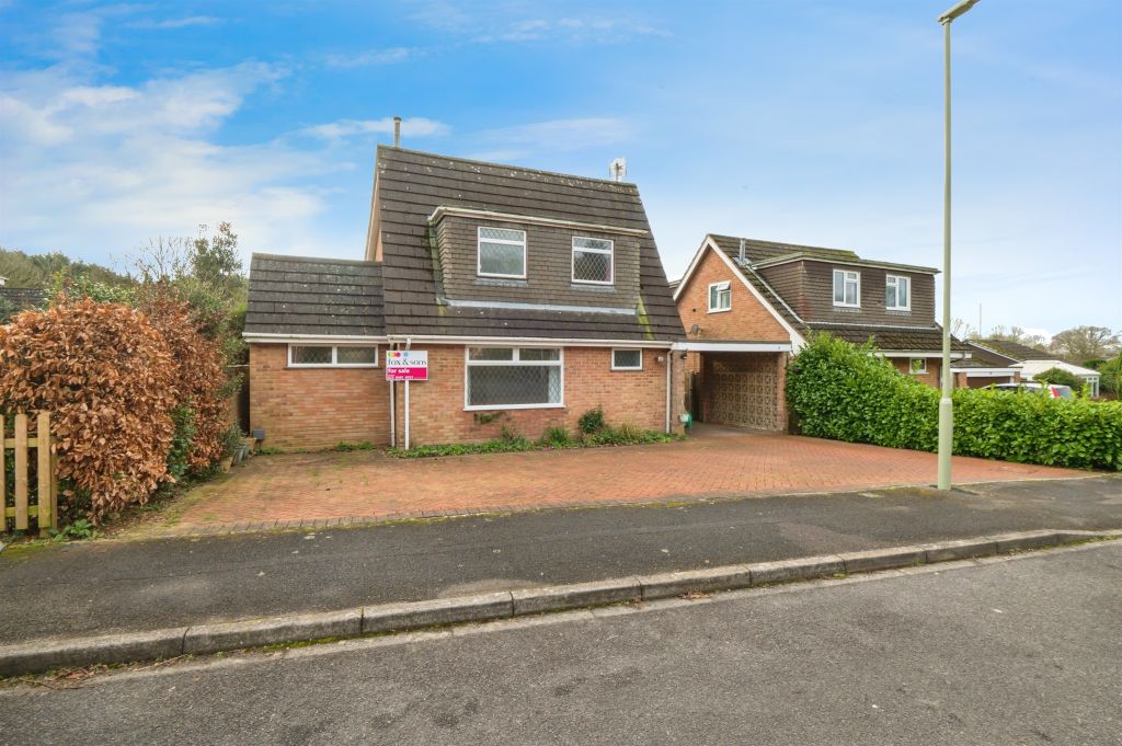 Property photo 1 of 17