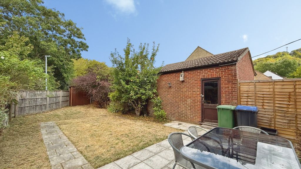 Property photo 2 of 14