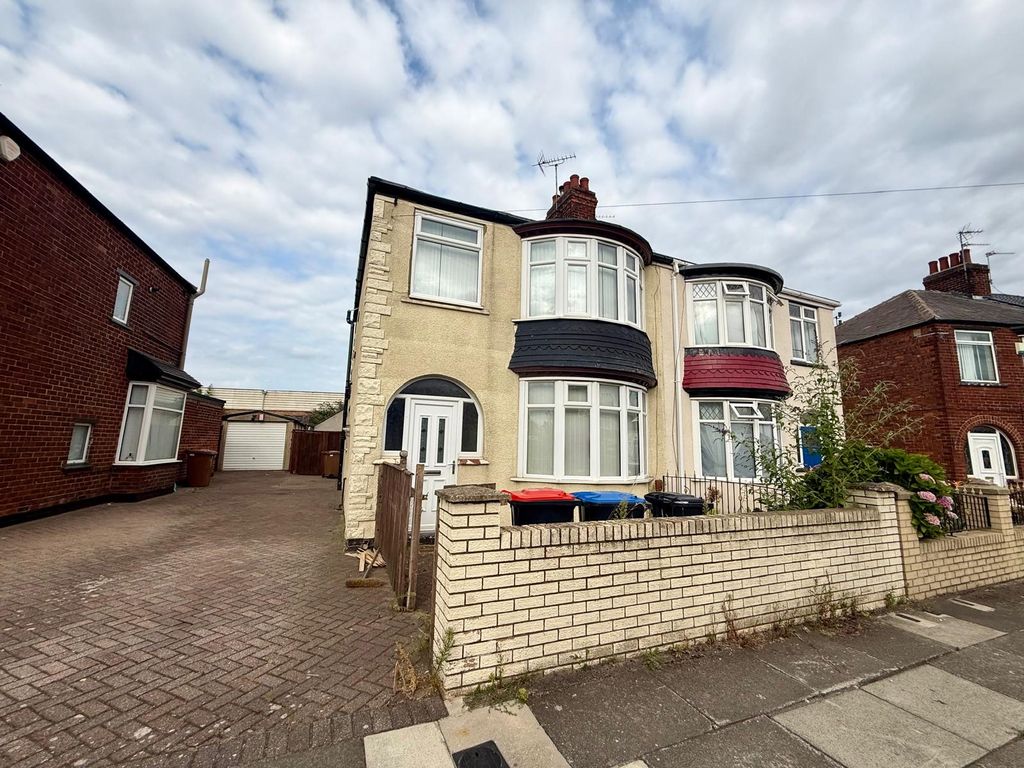 Property photo 1 of 1
