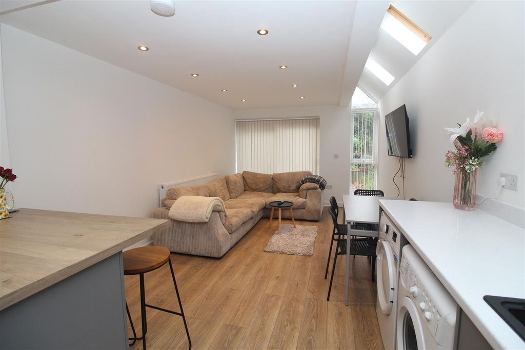 Property photo 3 of 27 Img_2287.Jpg