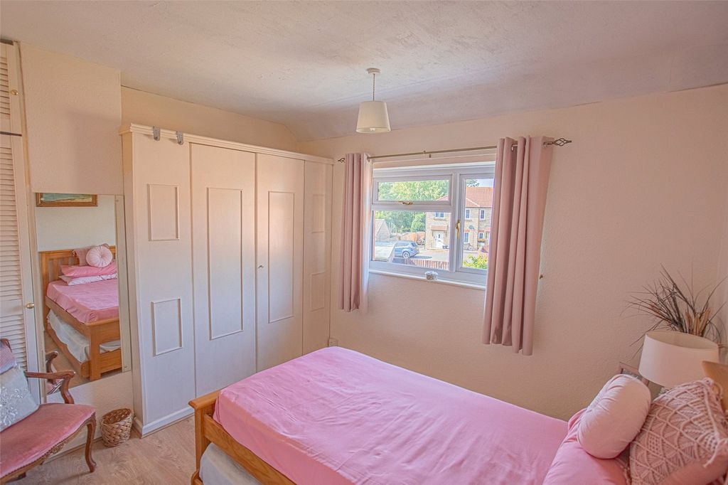 Property photo 3 of 14 Picture No. 04