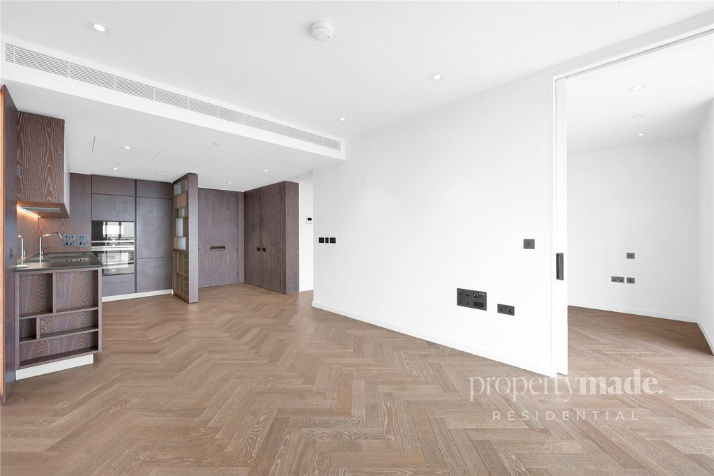 Property photo 2 of 21 Picture No. 04