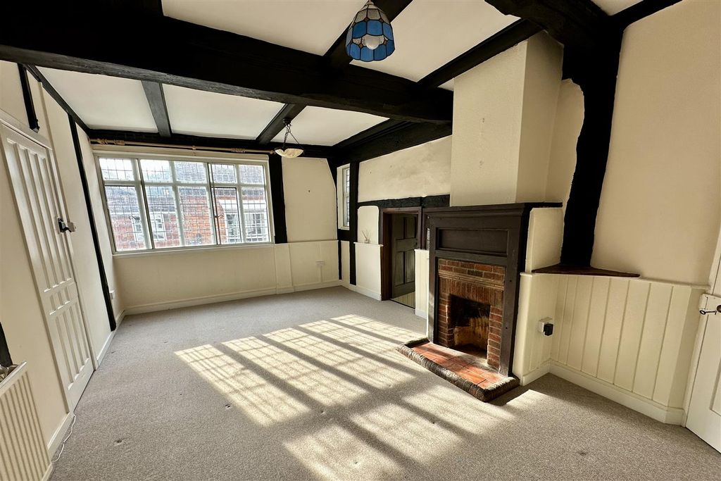 Property photo 2 of 21 Sitting Room .Jpg
