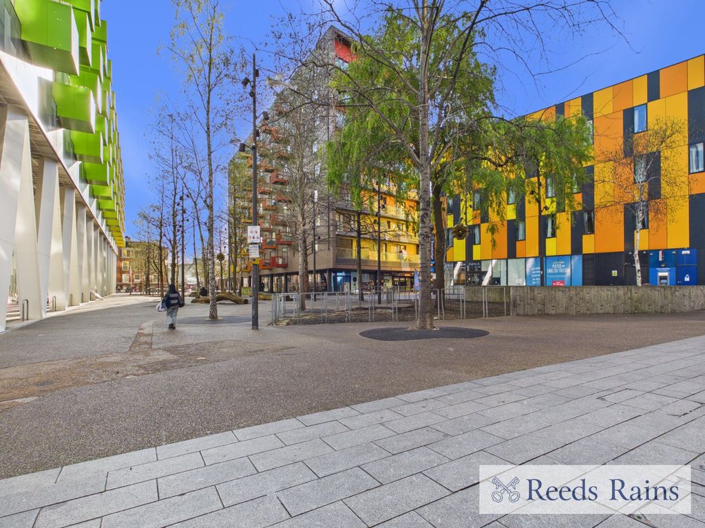 Property photo 1 of 17 Picture No. 03