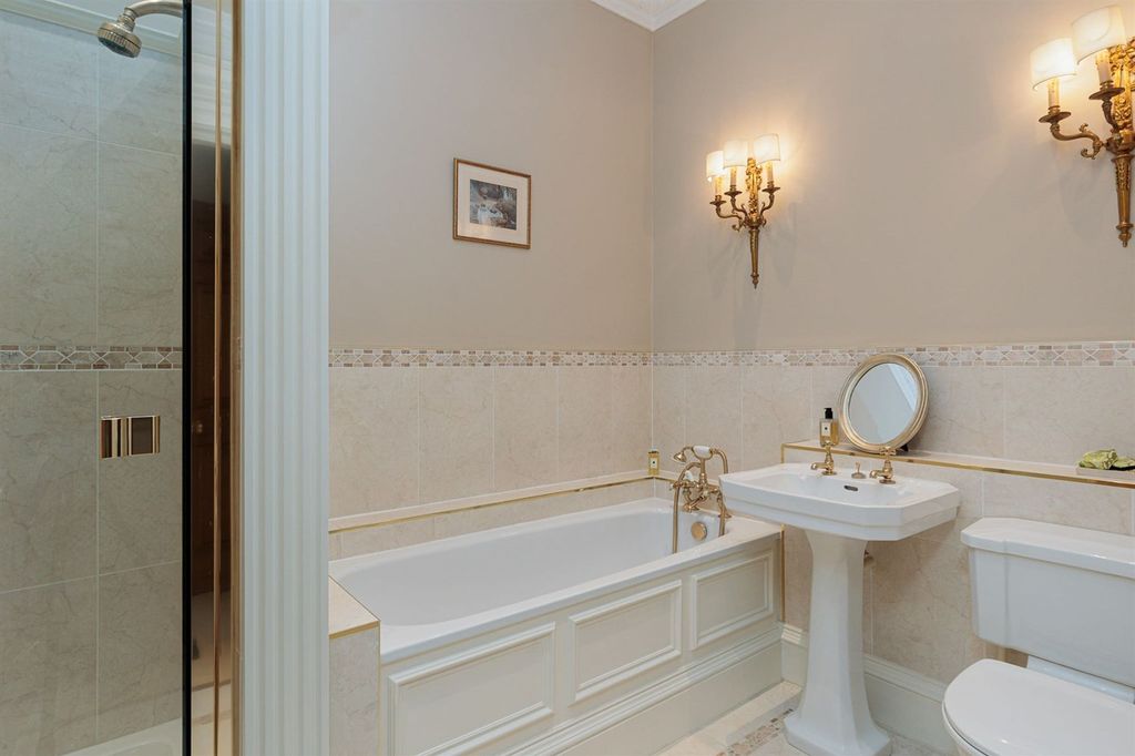 Additional image 22 of 6 bed detached house for saleNew Pale Road, Crossley Park WA6