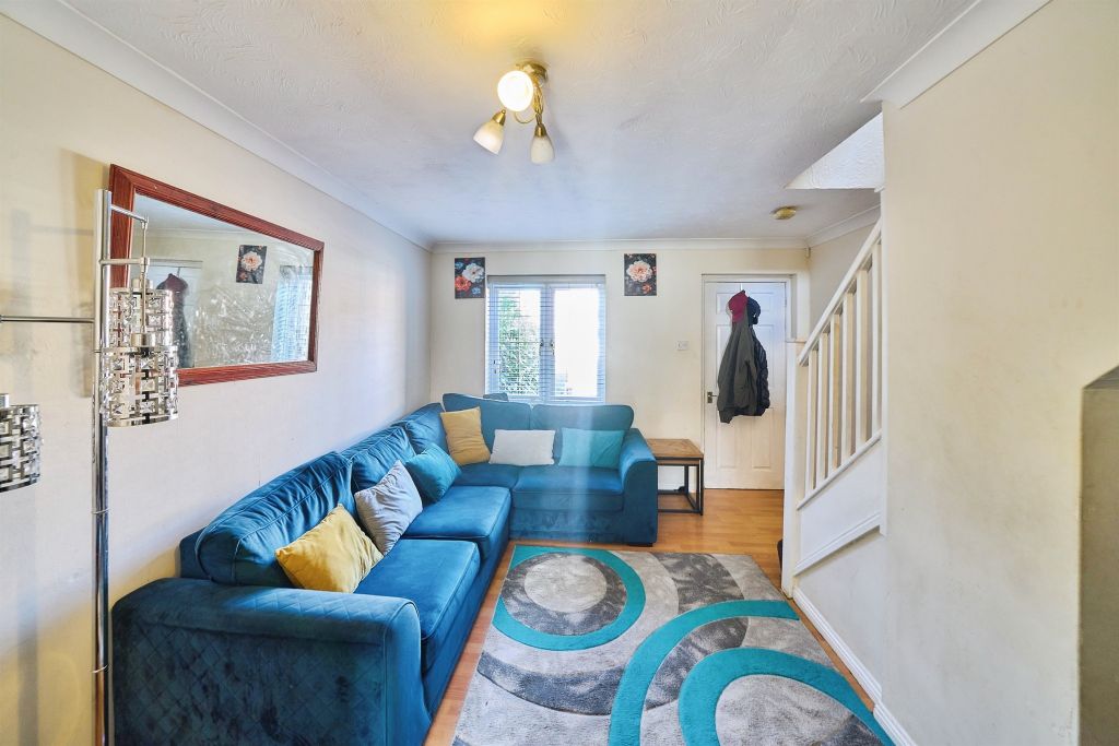 Property photo 3 of 16