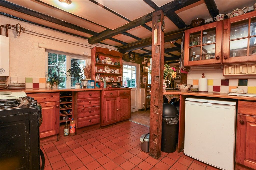 Property photo 3 of 22 Kitchen/Diner