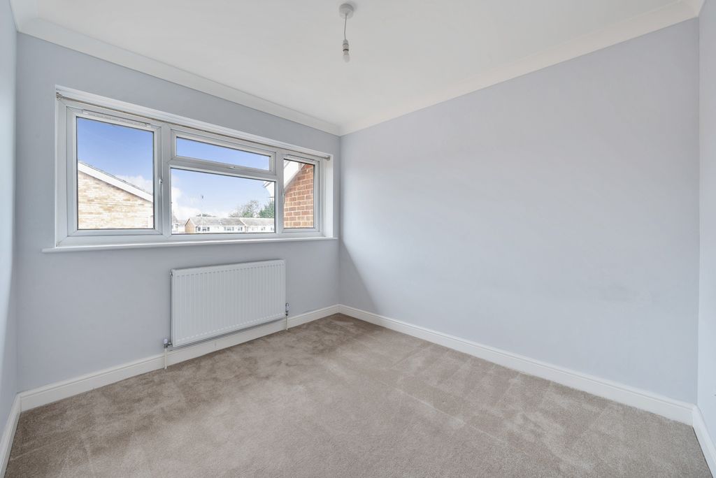 Additional image 8 of 2 bed terraced house to rentRadcot Close, Maidenhead SL6