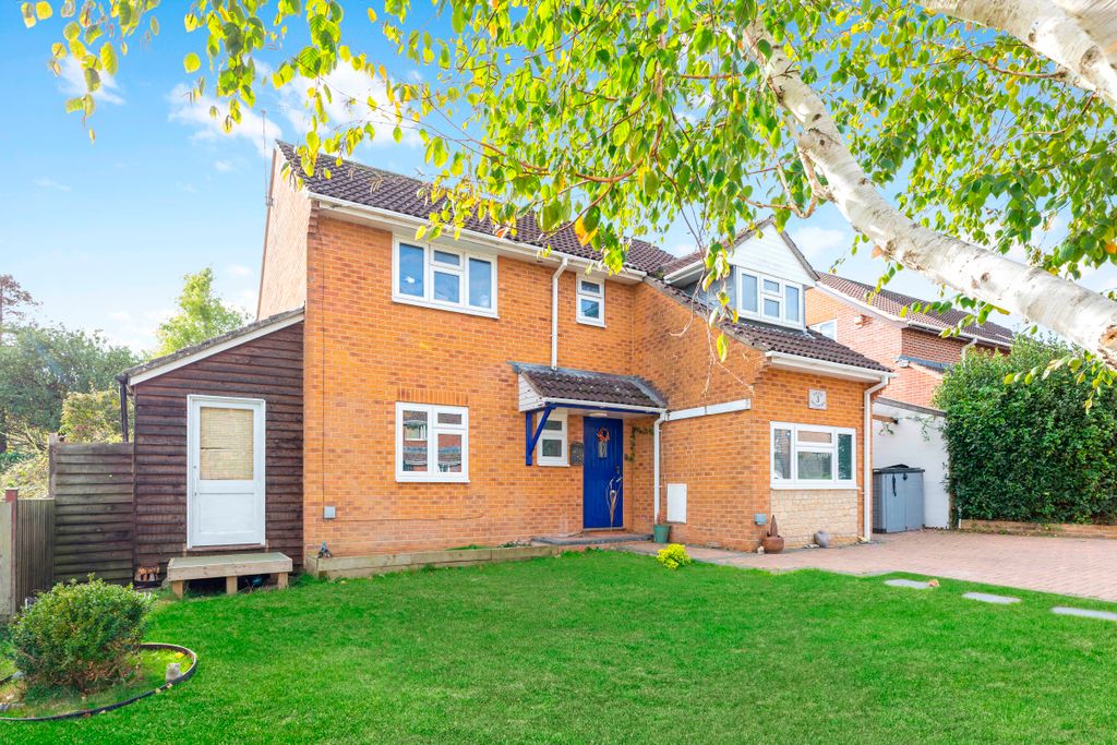 Property photo 1 of 15