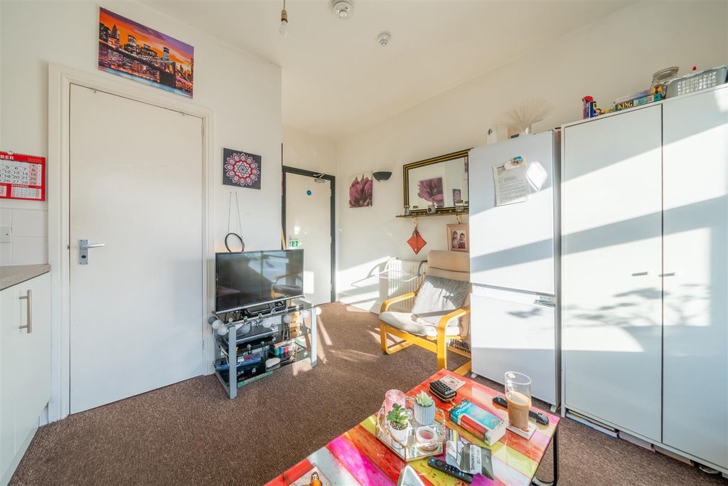 Additional image 17 of 10 bed flat for saleBeech Avenue, New Basford NG7