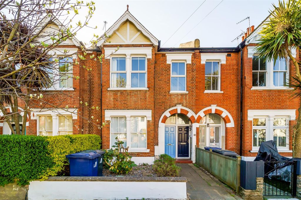 Property photo 1 of 16 Helliwell &amp; Co