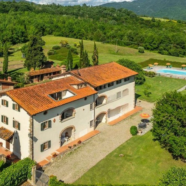 Property photo 1 of 25 Charming Country House In Poppi, Tuscany